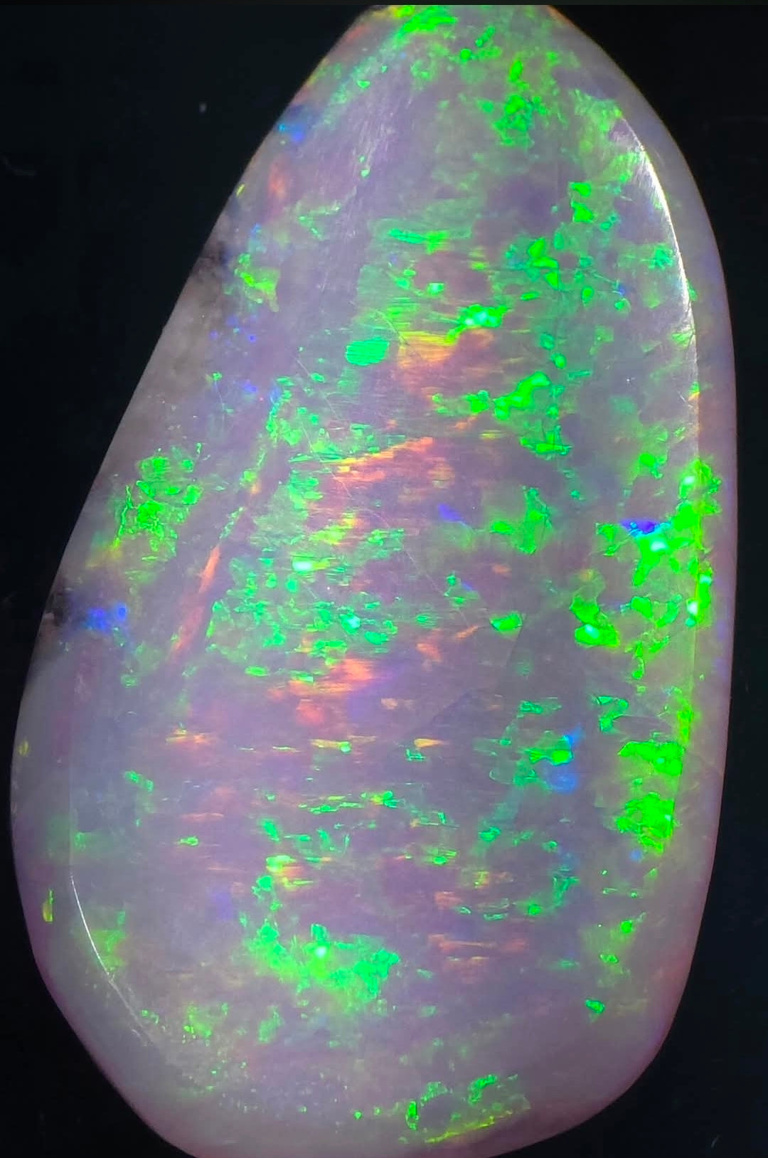 Rough Opal & Stones